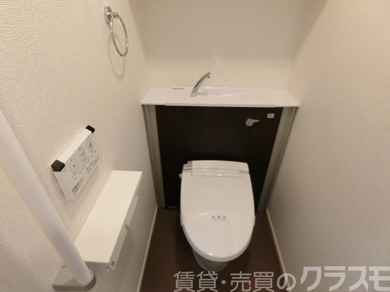 20/30 トイレ