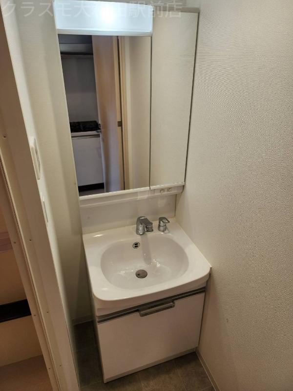 13/28 洗面