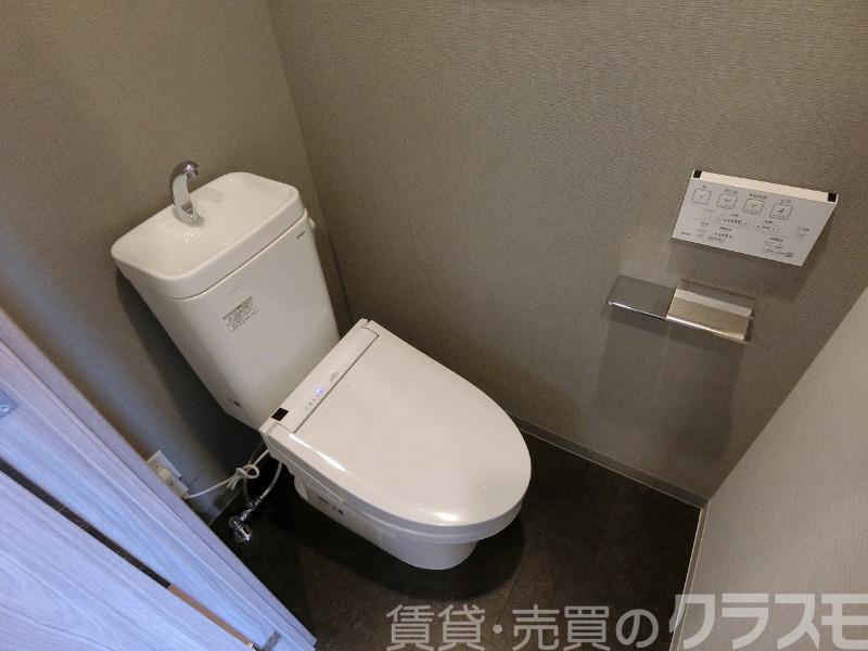 20/30 トイレ