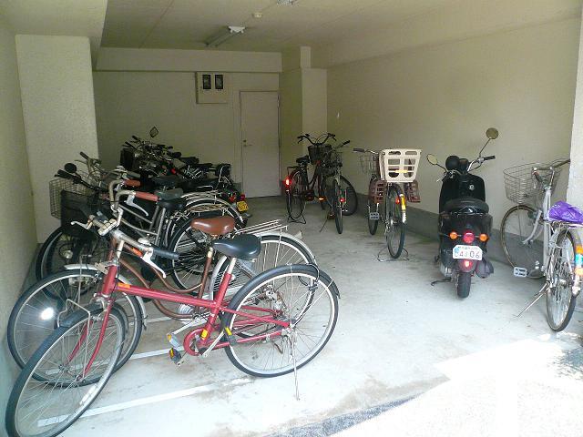 30/30 駐車場