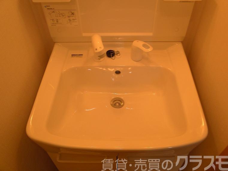 24/30 洗面