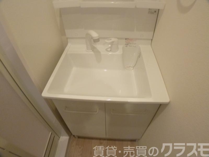 22/30 洗面