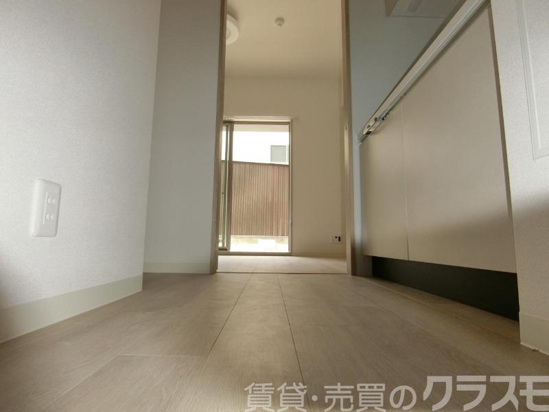 17/30 玄関
