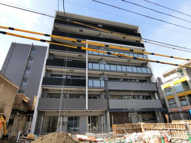 30/30 エントランス