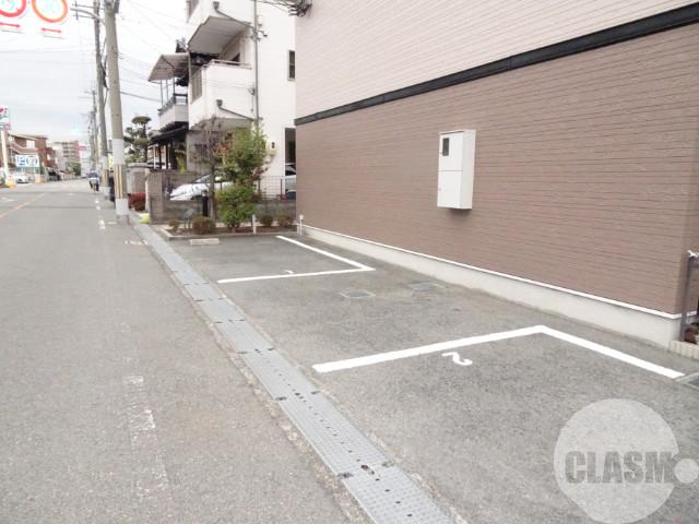 19/30 駐車場