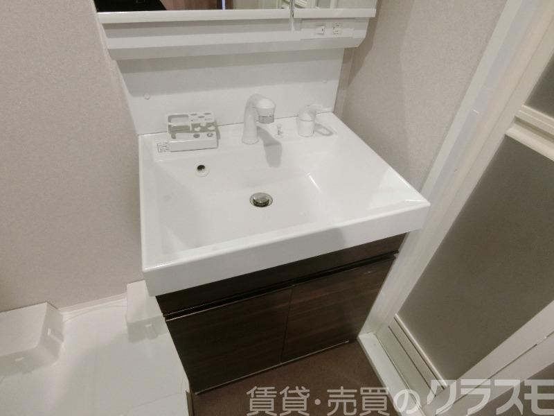 21/30 洗面