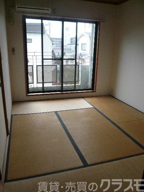 15/30 寝室
