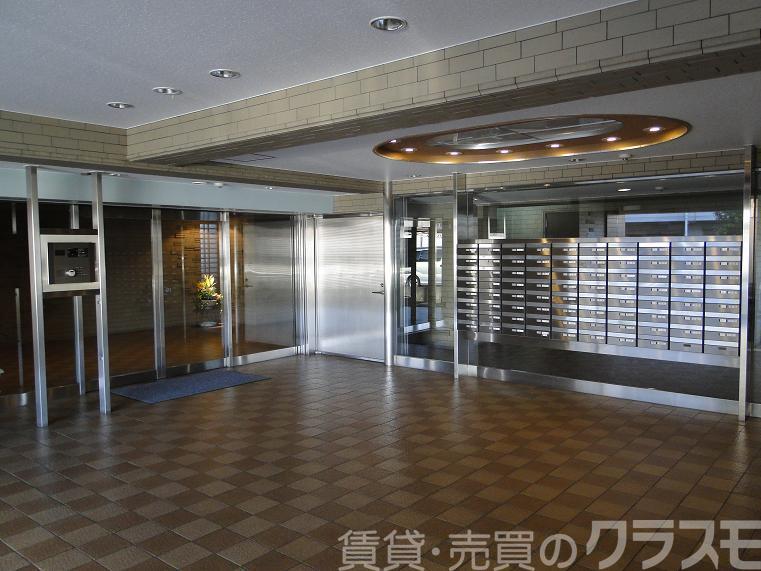 2/4 エントランス