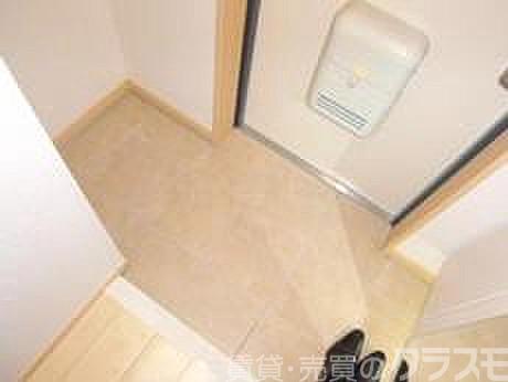 18/30 玄関