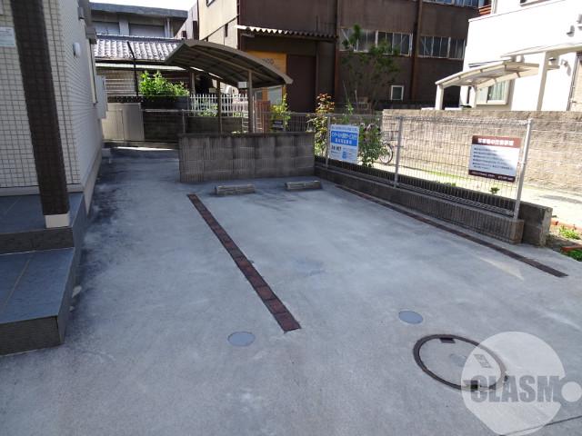 21/30 駐車場
