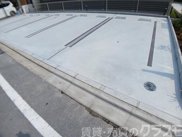 16/26 駐車場