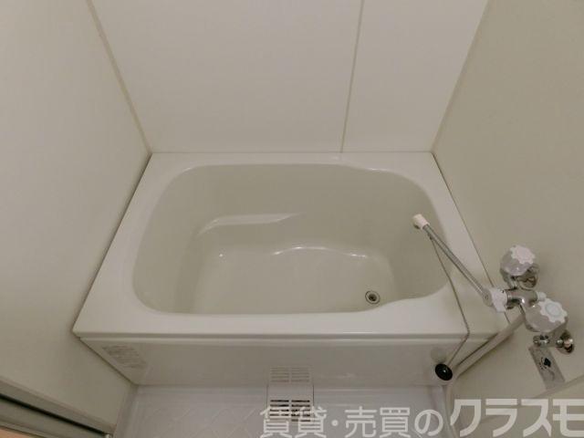18/30 浴室