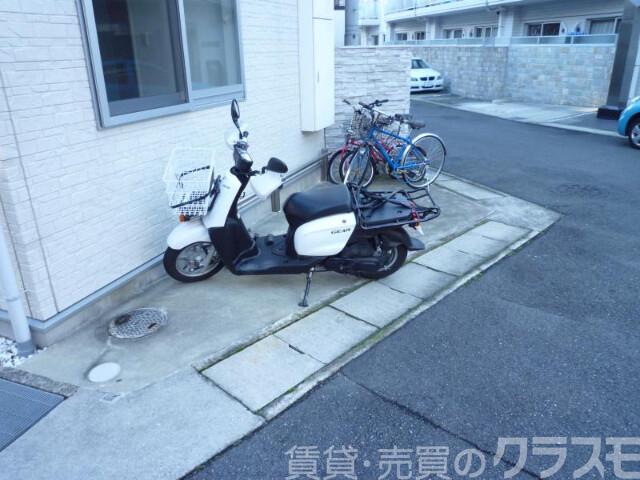 3/3 駐車場
