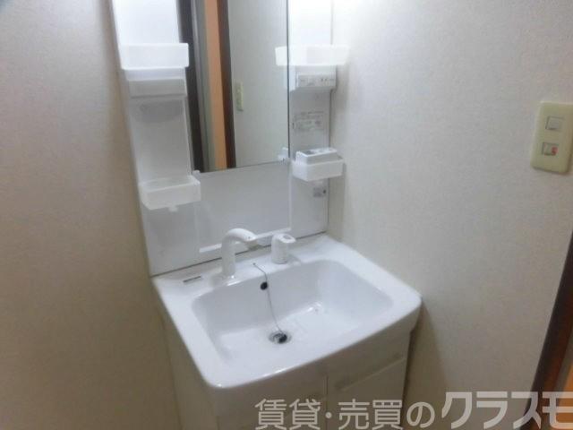 22/30 洗面