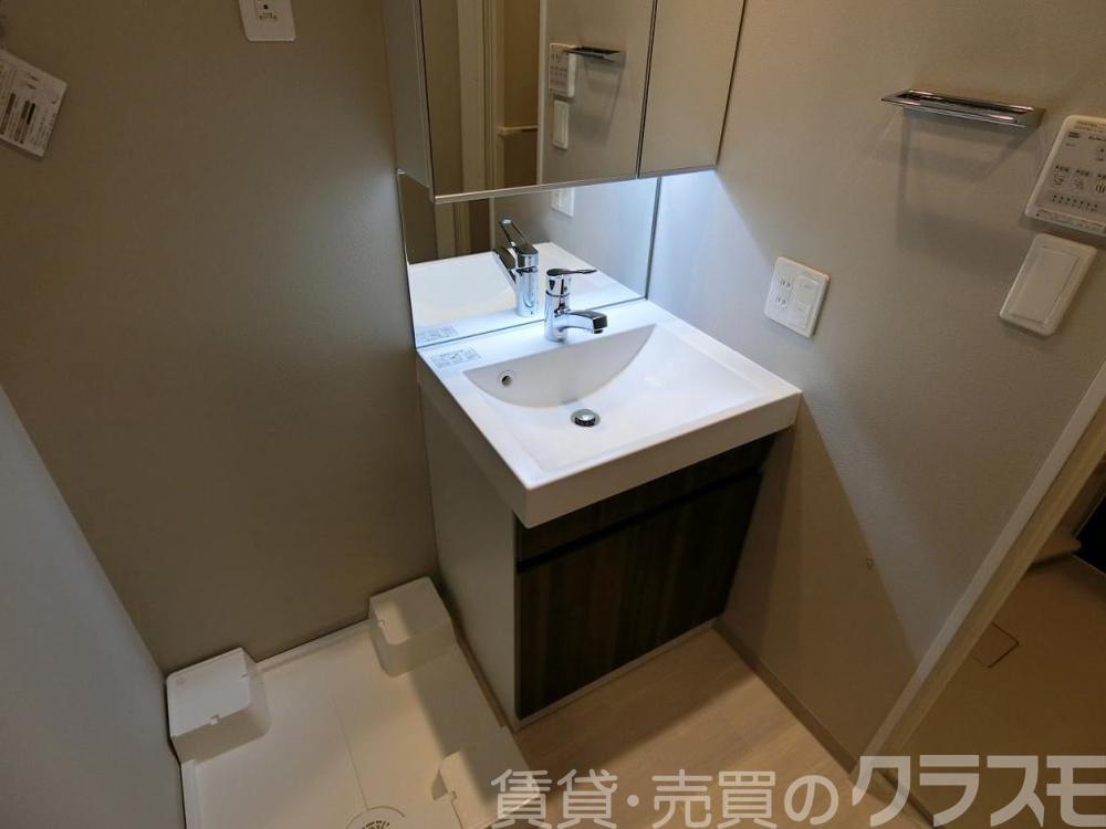 22/30 洗面