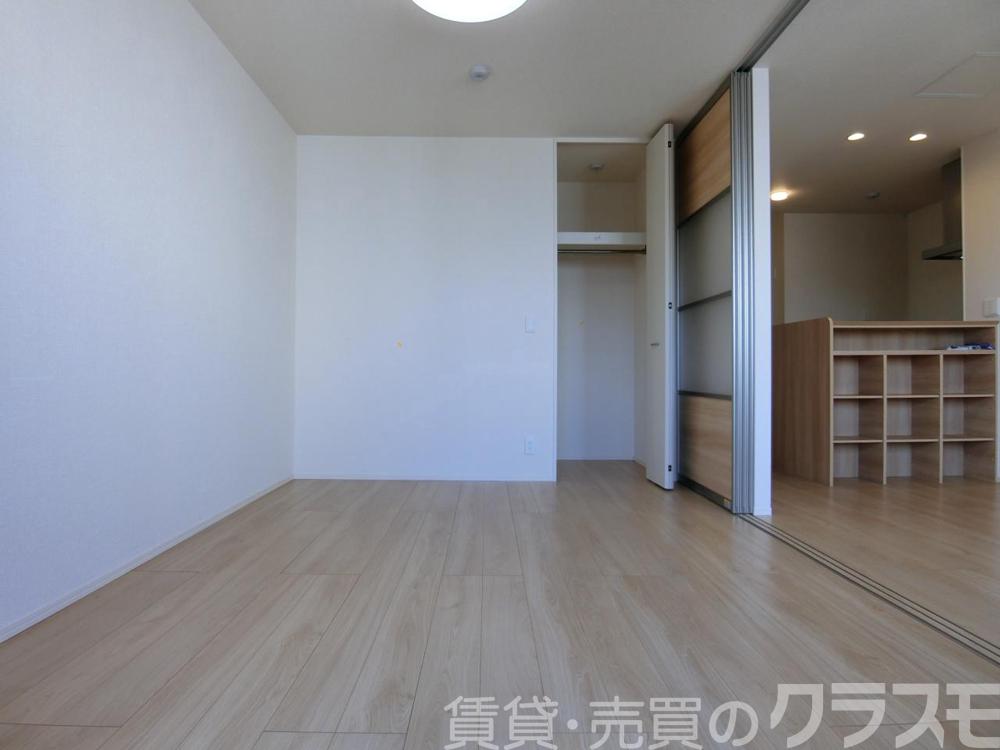 13/30 寝室