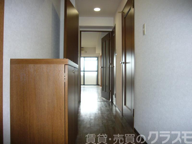 18/30 玄関