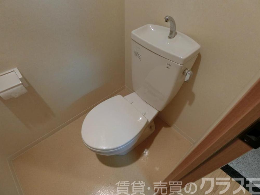 22/30 トイレ