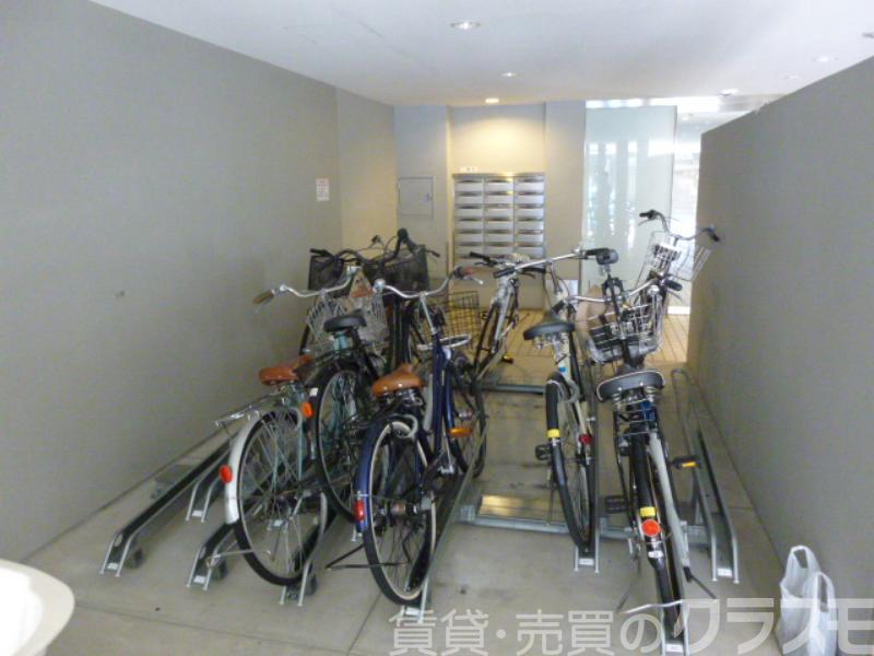 30/30 駐車場