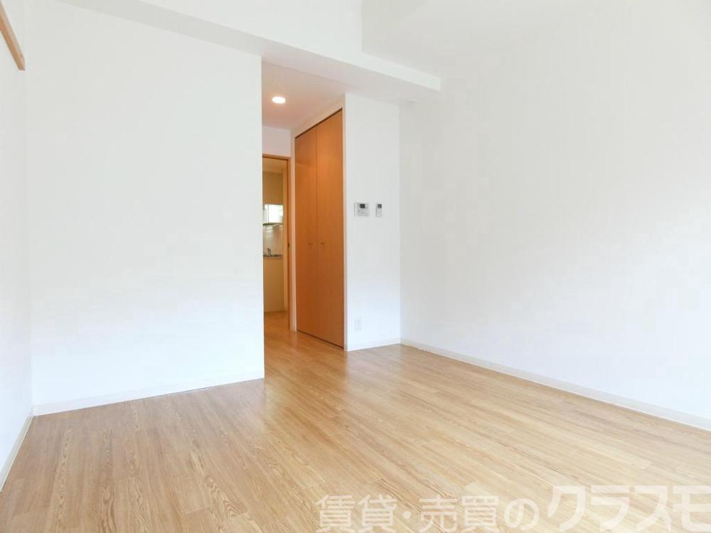 14/30 寝室