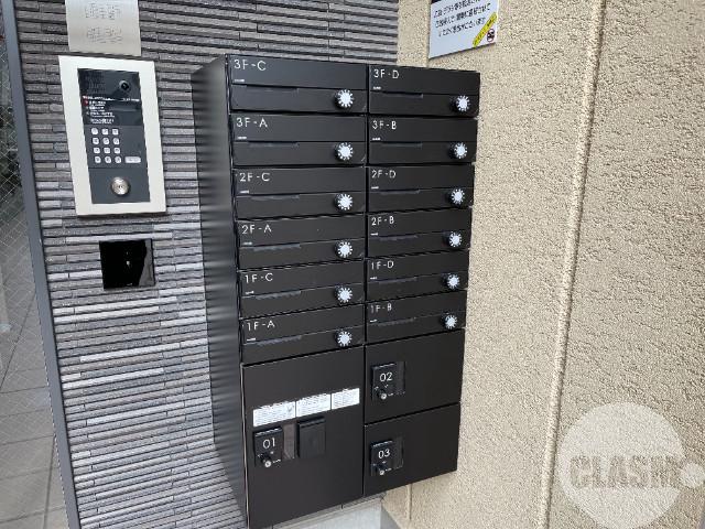 21/27 エントランス