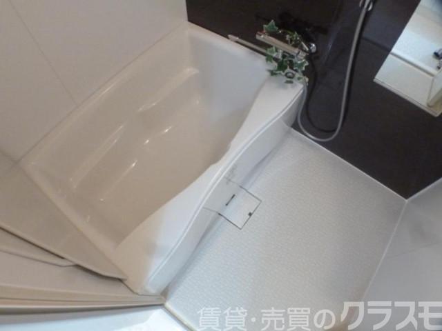 20/30 浴室