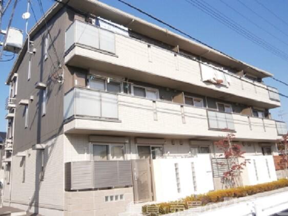 30/30 エントランス