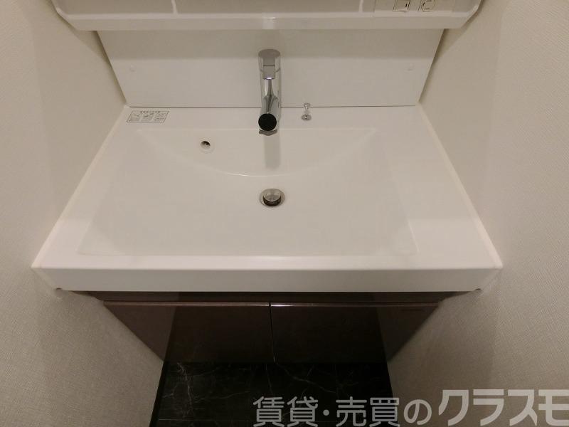 22/30 洗面
