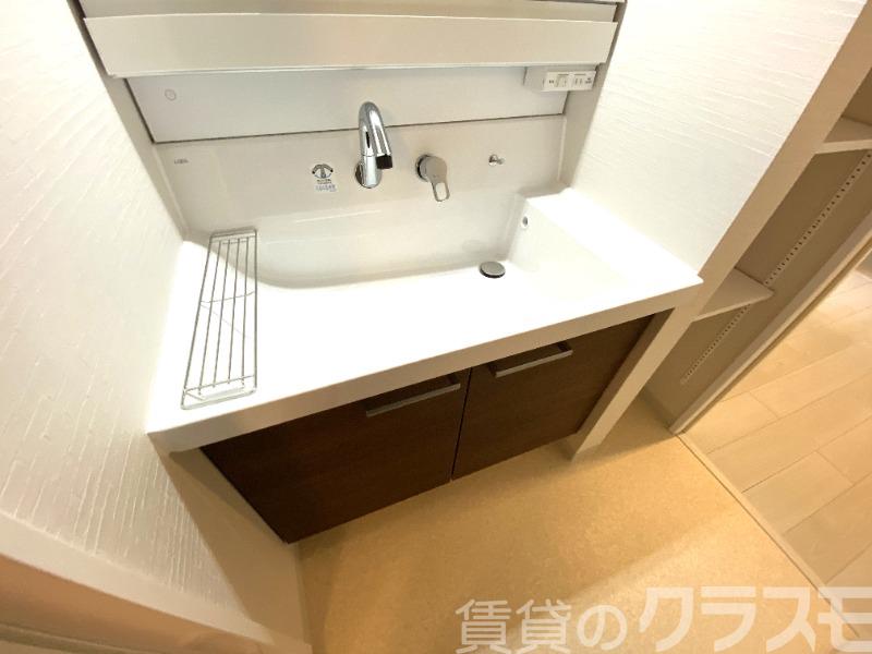 16/30 洗面