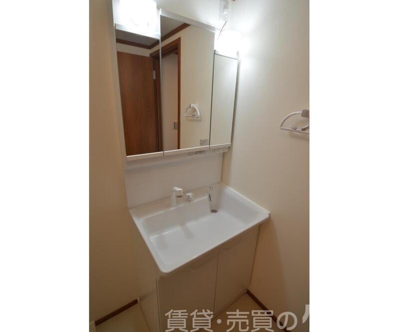13/30 洗面
