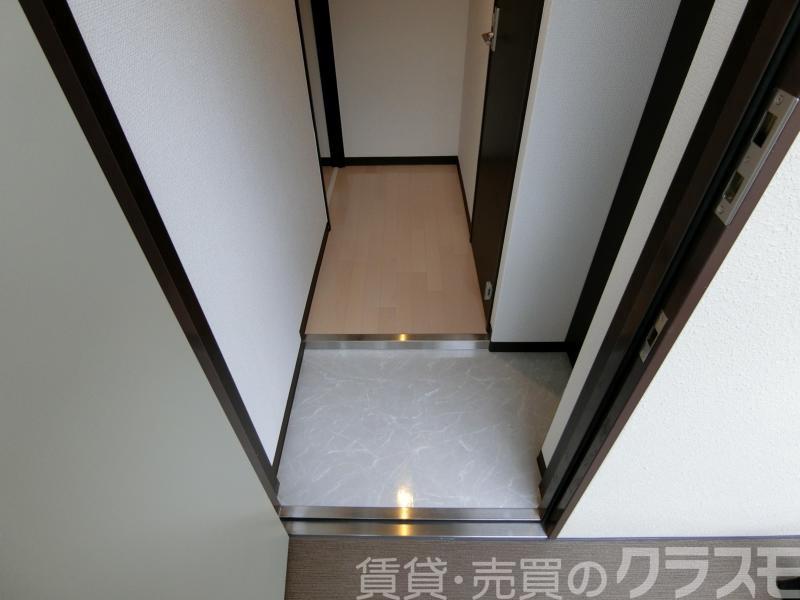 17/30 玄関