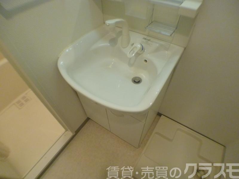 22/30 洗面