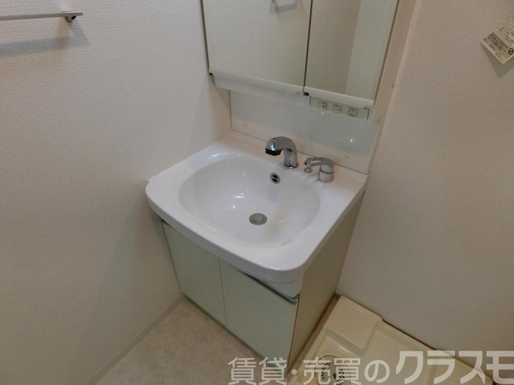 22/30 洗面