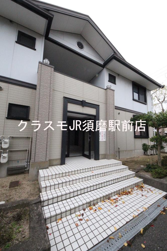 2/4 外観