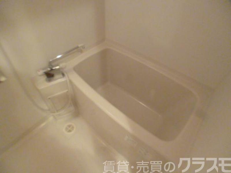 20/30 浴室