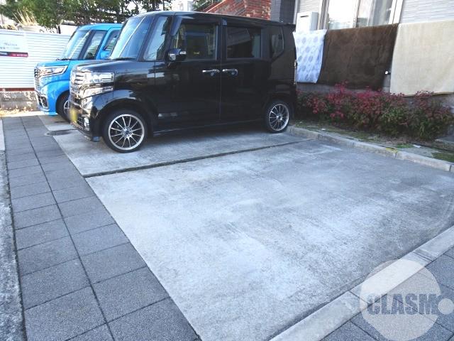2/10 駐車場