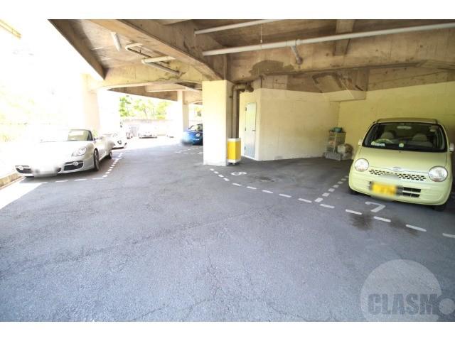 16/26 駐車場