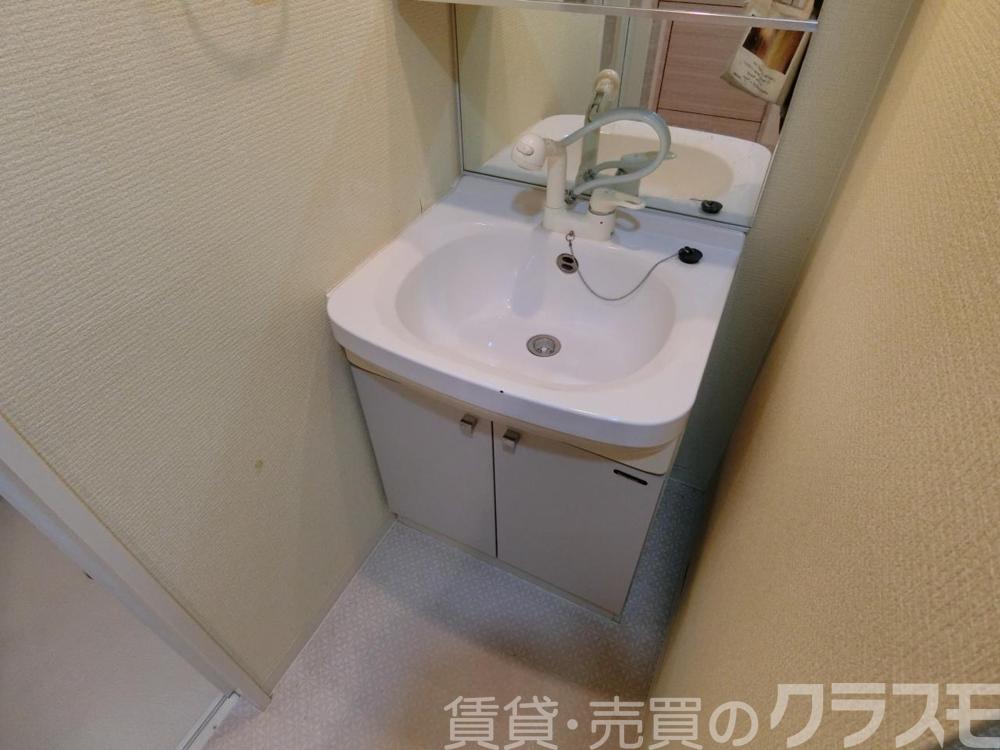21/30 洗面