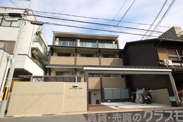 20/30 エントランス