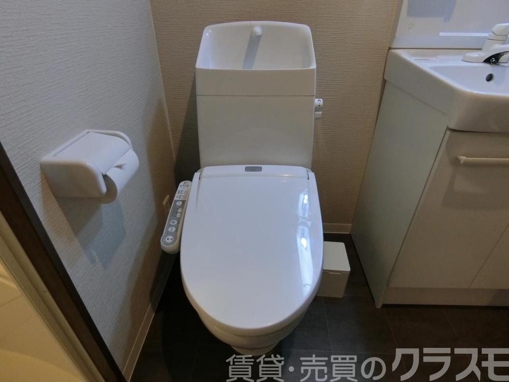 22/30 トイレ