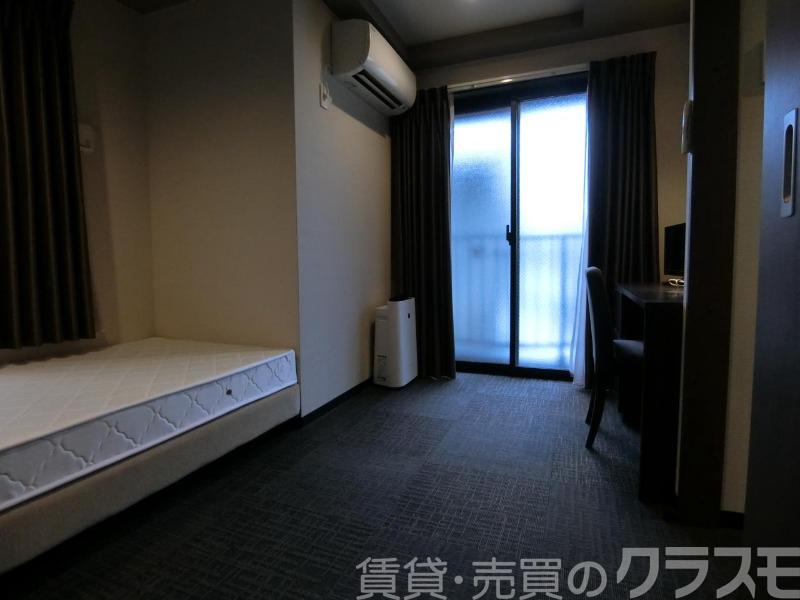 14/30 寝室