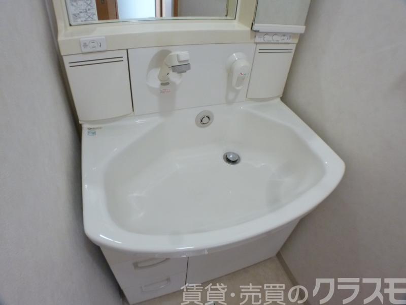 21/30 洗面
