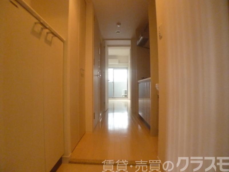 17/30 玄関