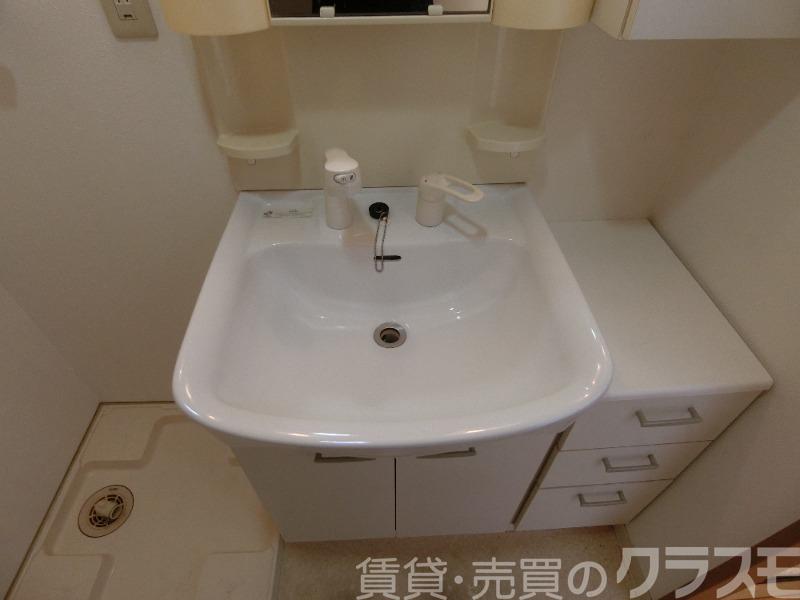 21/30 洗面