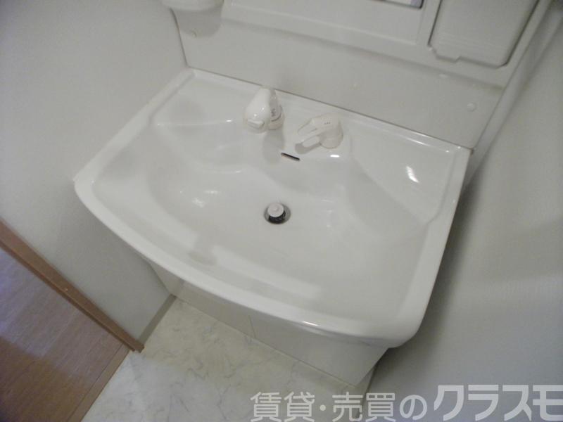 22/30 洗面