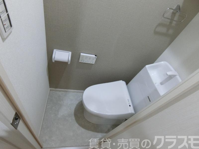 20/30 トイレ