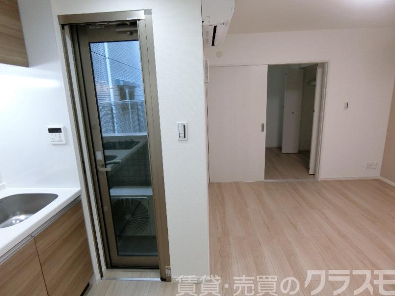 23/30 バルコニー