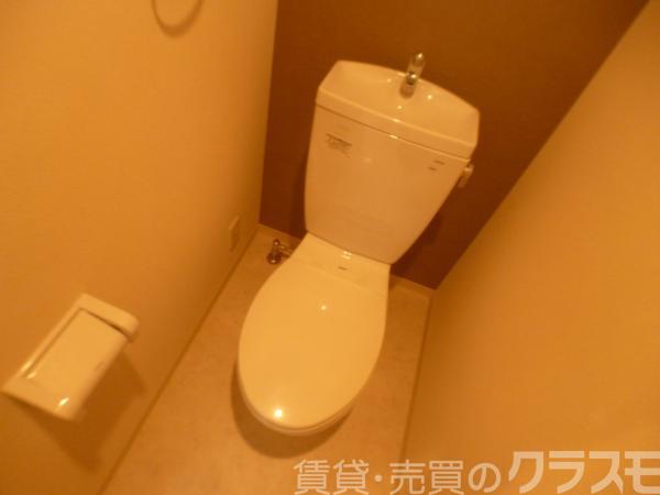 20/30 トイレ