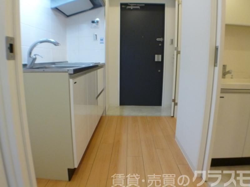 13/30 玄関
