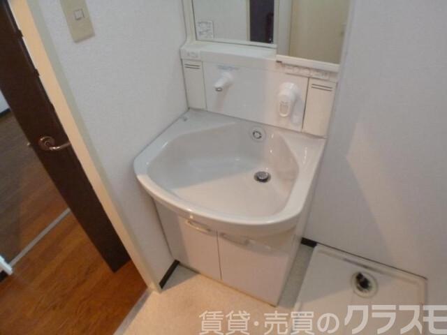 22/30 洗面